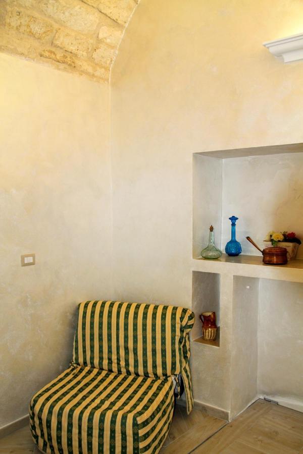 Rooms Dimora Arco - Affitti Brevi Italia Monte SantʼAngelo المظهر الخارجي الصورة