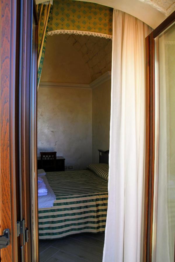Rooms Dimora Arco - Affitti Brevi Italia Monte SantʼAngelo المظهر الخارجي الصورة